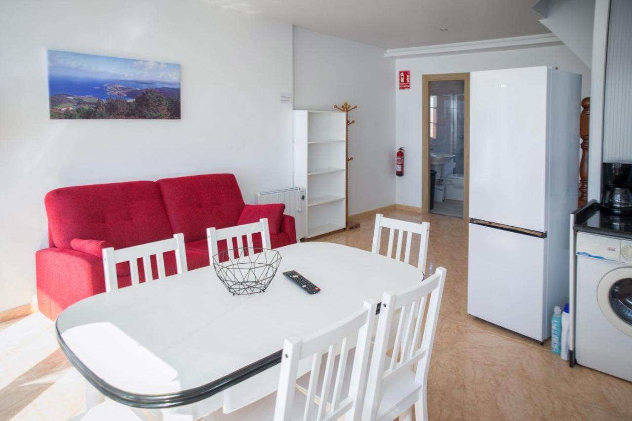 Apartamentos Pilucha Muxía Kültér fotó